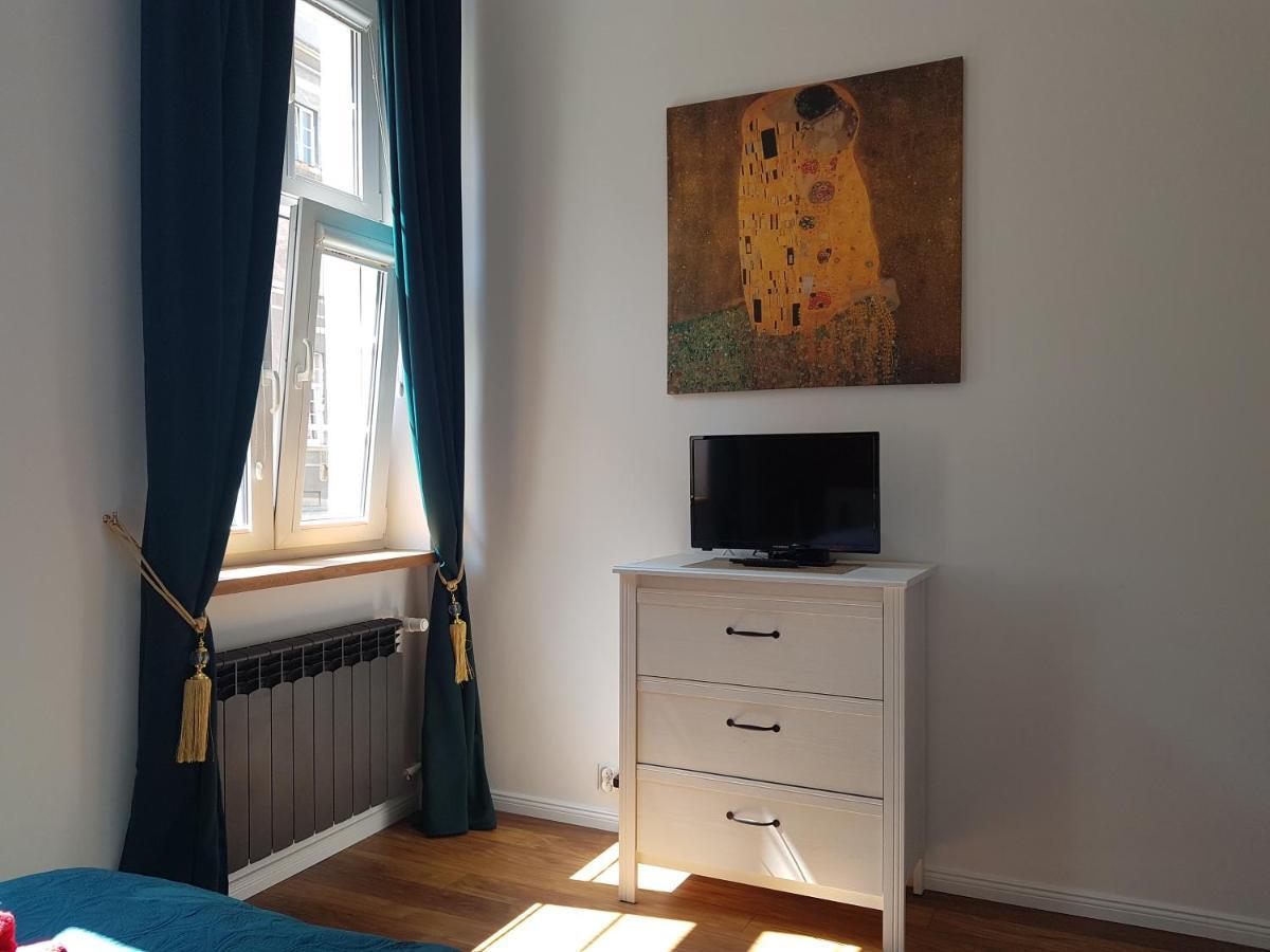 Апартаменты H&T Old Town Ogarna 97 Гданьск Экстерьер фото